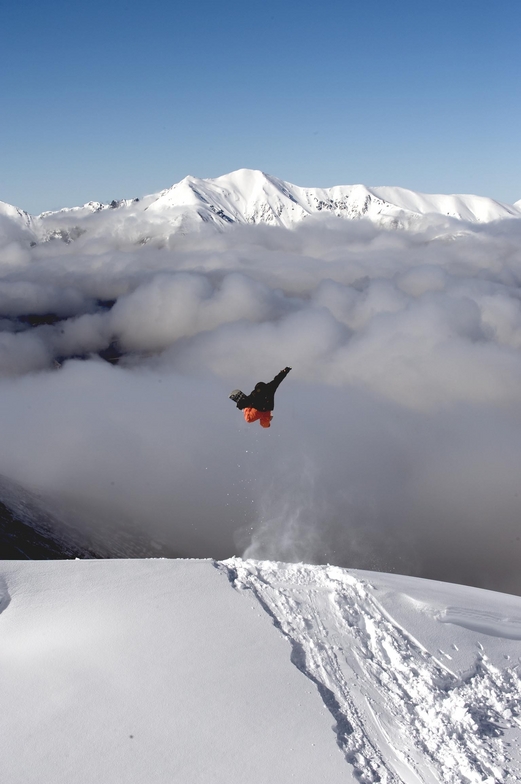 Mount Cheeseman resort snow