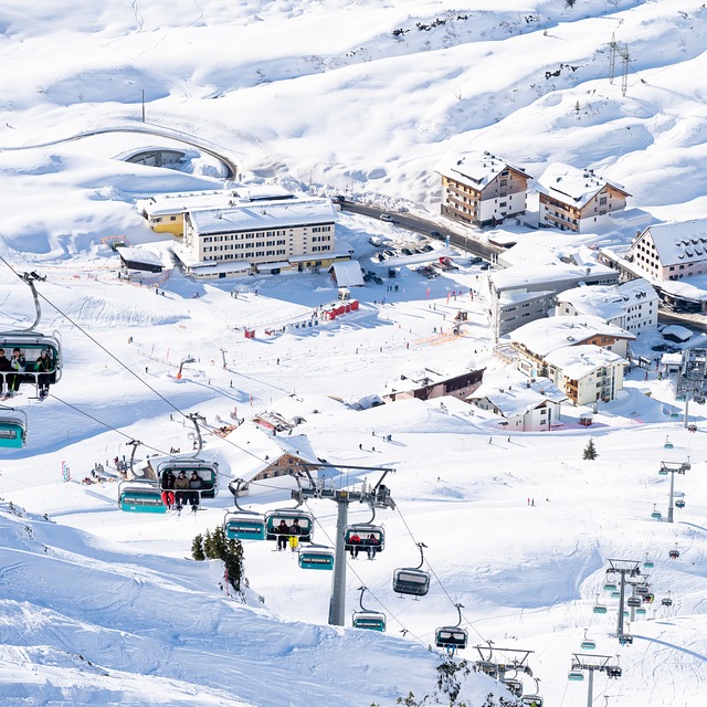 Patrick B, Austria